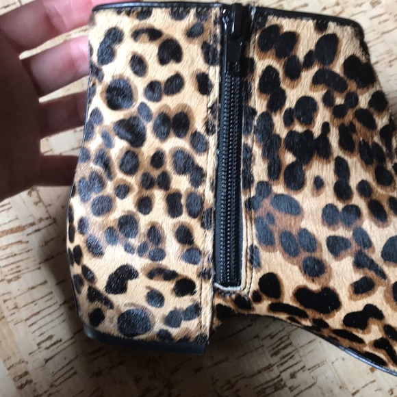 Nine West Huggins Leopard Print Genuine Calf Hair Ankle Boot Bootie 7.5 - Picture 8 of 10